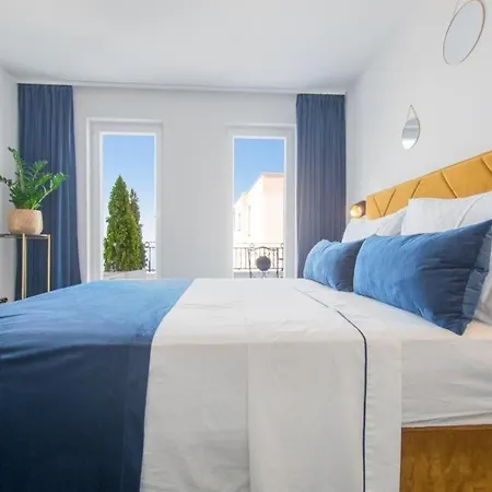 Smaragd - Citrin With Amazing Sea View And Shared Pool Apartment Makarska